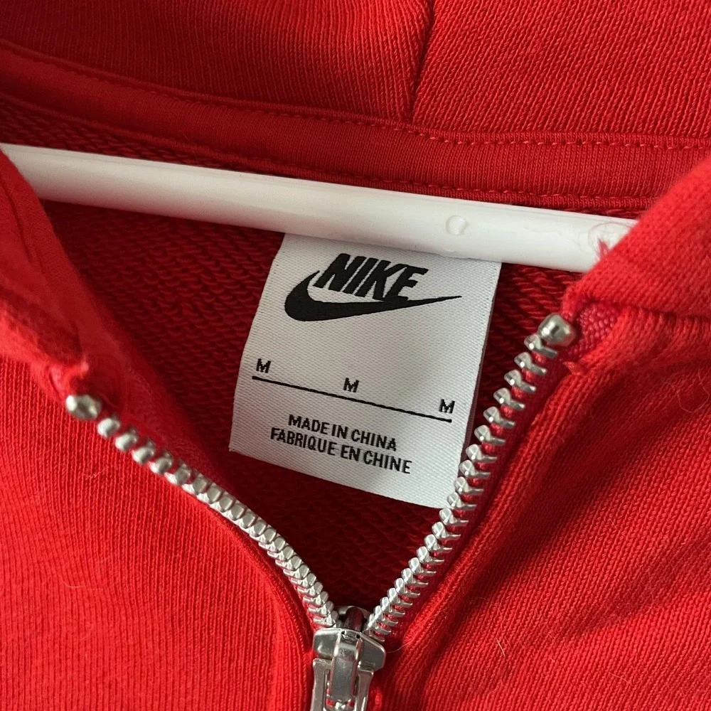 Nike Hoodie Womens M Red Full Zip Cotton Fleece Kangaroo Pocket Logo Sweatshirt